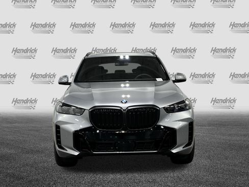 New 2026 BMW X5 sDrive40i w/ M Sport Package RWD image 2