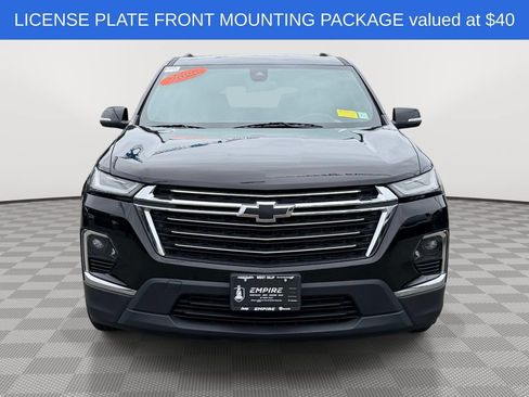 Used 2023 Chevrolet Traverse LT AWD/4WD image 2