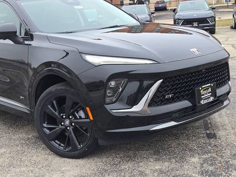 New 2026 Buick Envision Sport Touring image 2