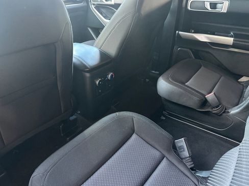 Certified 2023 Ford Explorer XLT image 14
