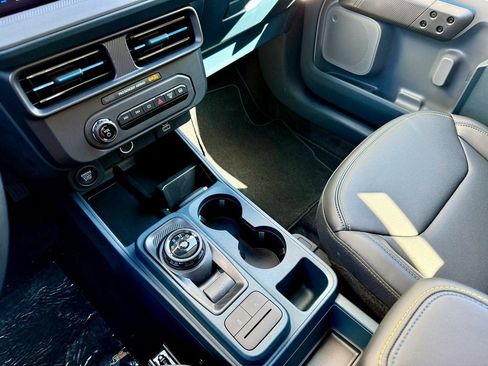 New 2025 Ford Maverick Lobo image 23