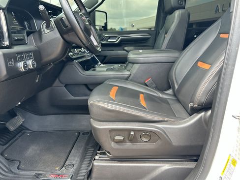 Used 2024 GMC Sierra 2500 AT4 w/ AT4 Premium Plus Package AWD/4WD image 20