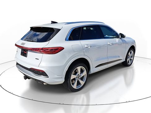New 2025 Audi Q5 Premium Plus image 4