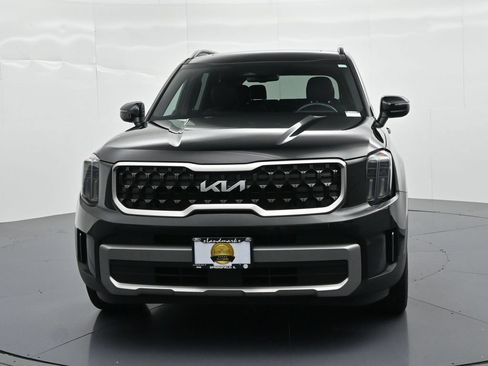 Used 2023 Kia Telluride EX X-Line AWD/4WD image 3