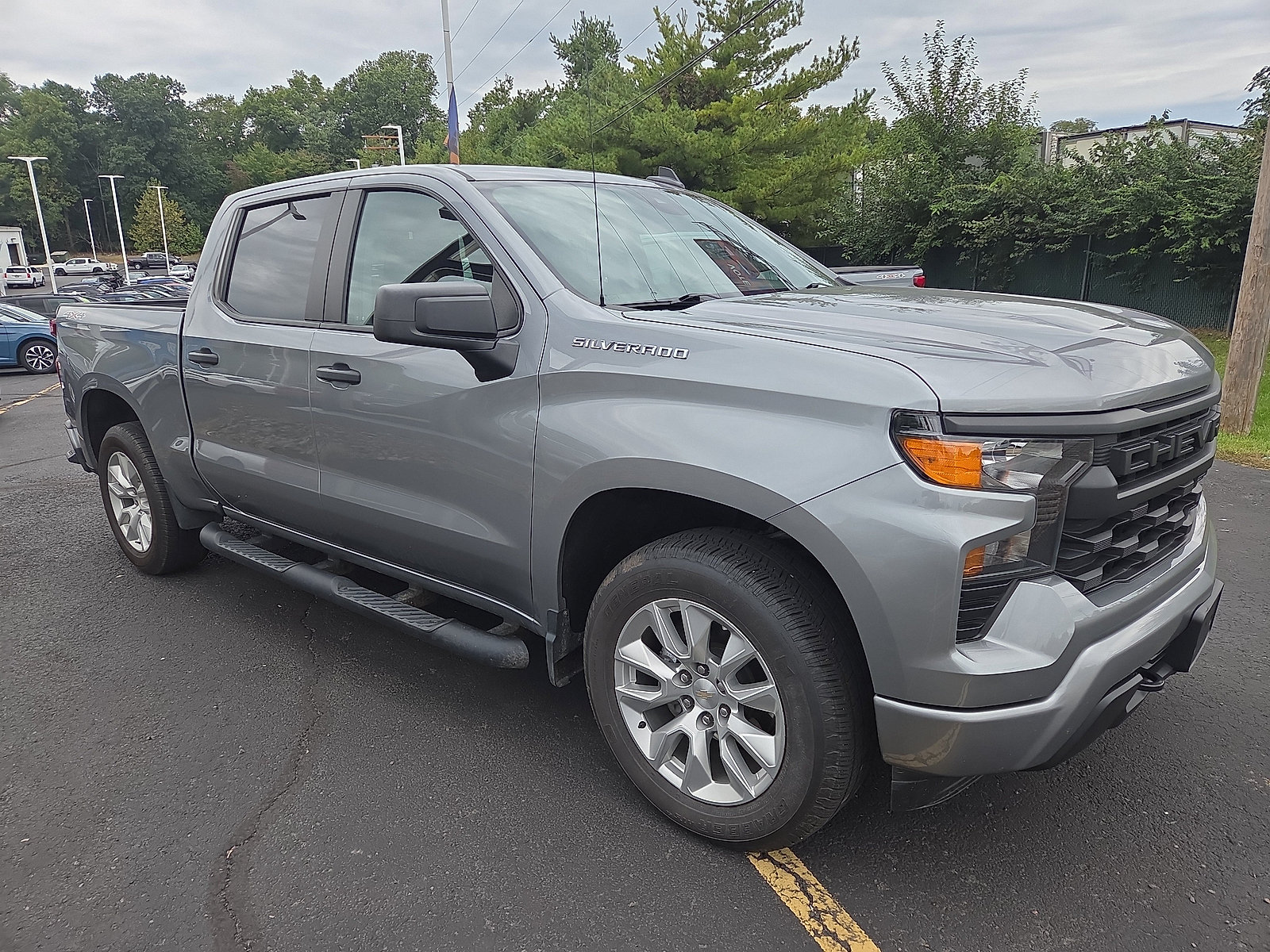 Used 2024 Chevrolet Silverado 1500 Custom AWD/4WD image 1