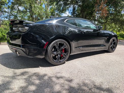 Used 2024 Chevrolet Camaro SS RWD image 9