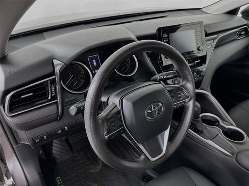 Certified 2021 Toyota Camry LE image 9