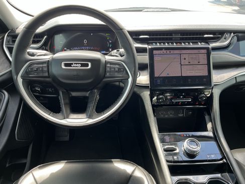 Used 2023 Jeep Grand Cherokee 4WD 4xe image 20
