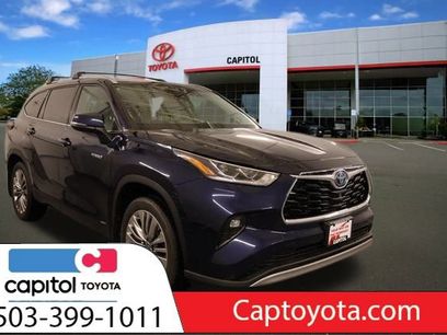 Used 2021 Toyota Highlander Platinum
