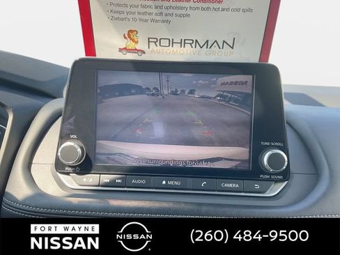 Certified 2024 Nissan Rogue SV AWD/4WD image 17