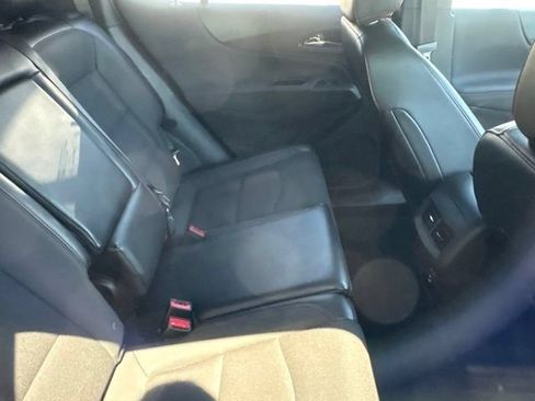 Used 2022 Chevrolet Equinox RS AWD/4WD image 8