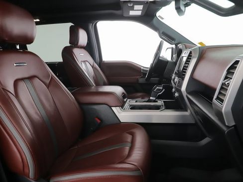 Used 2019 Ford F150 Platinum image 35