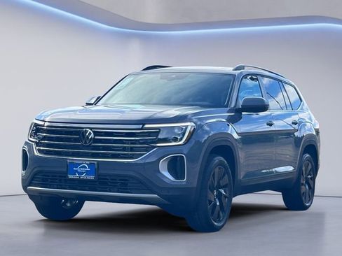 New 2026 Volkswagen Atlas SE FWD image 7