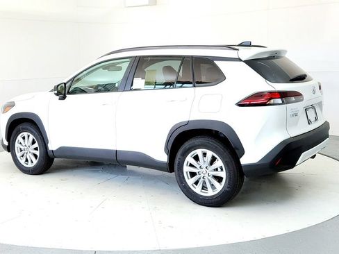 New 2026 Toyota Corolla Cross LE AWD/4WD image 4