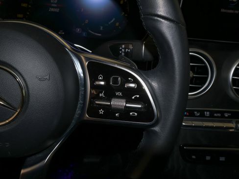 Used 2023 Mercedes-Benz GLC 300 4MATIC Coupe image 31