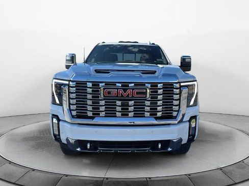 New 2026 GMC Sierra 3500 Denali w/ Technology Package image 8