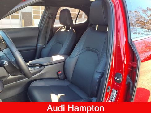 Used 2022 Lexus UX 250h w/ Premium Package AWD/4WD image 11