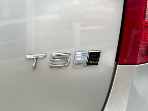 Used 2017 Volvo S60 T5 Inscription w/ Climate Package image 50