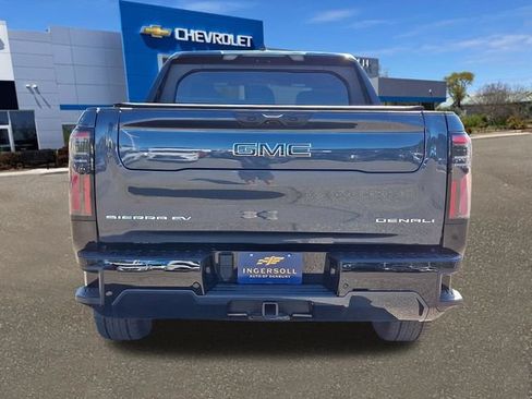 Used 2025 GMC Sierra EV Denali AWD/4WD image 25