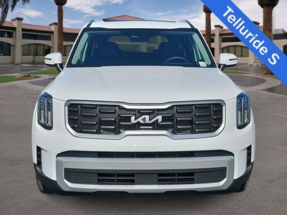 Used 2025 Kia Telluride S