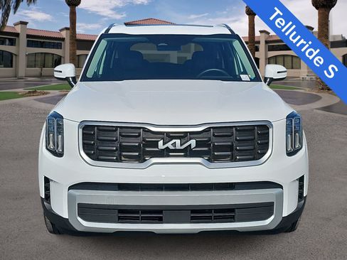 Used 2025 Kia Telluride S AWD/4WD image 3