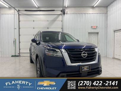 Used 2022 Nissan Pathfinder SV