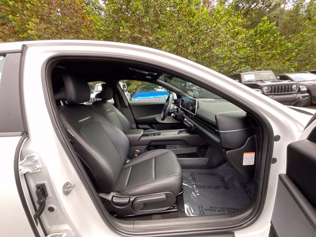 Used 2024 Hyundai Ioniq 6 SEL AWD/4WD image 22