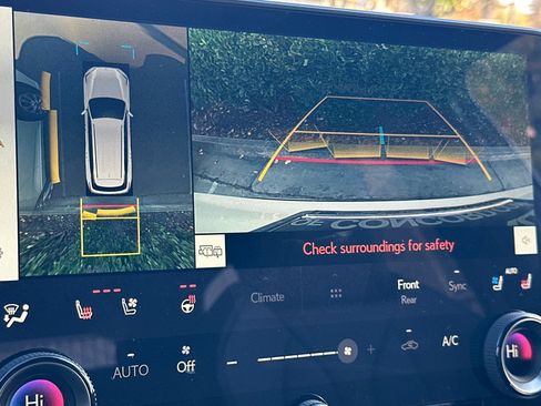 New 2026 Lexus TX 500h AWD image 17