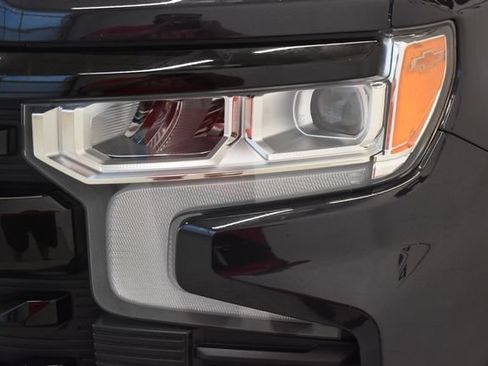 Used 2022 Chevrolet Silverado 1500 LT Trail Boss w/ Protection Package AWD/4WD image 15