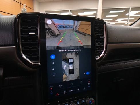 New 2025 Ford Ranger XLT w/ Equipment Group 301A High image 18