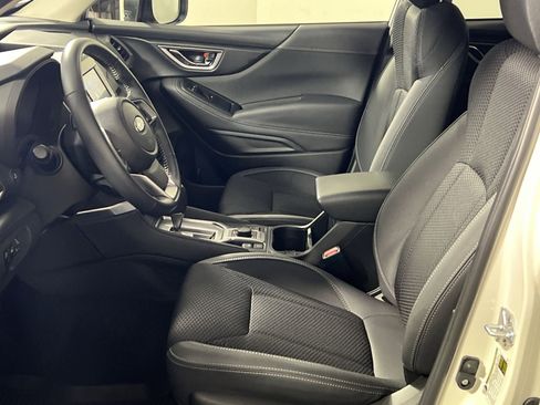 Used 2024 Subaru Forester Premium image 13