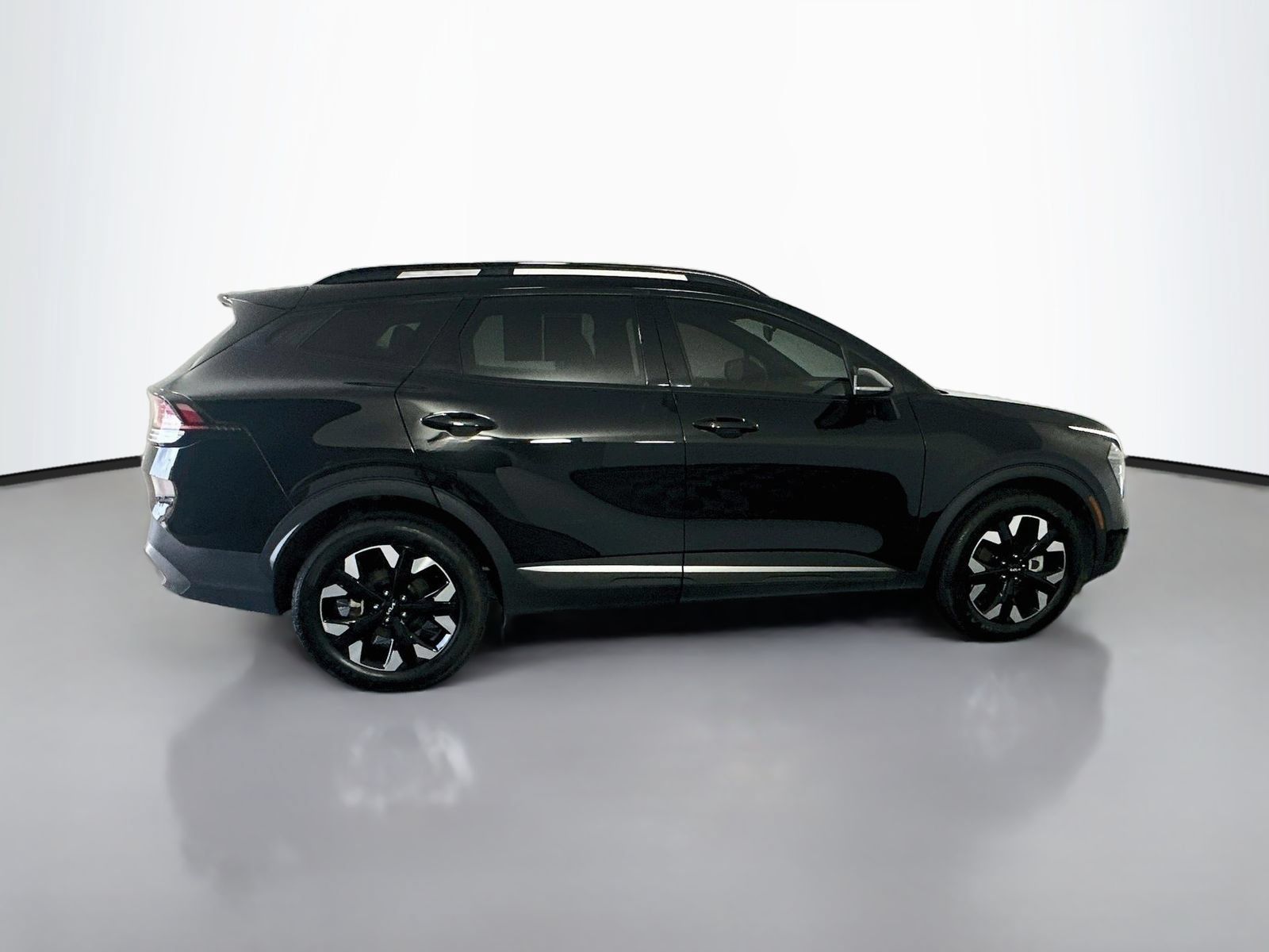Used 2024 Kia Sportage X-Line w/ X-Line Premium Package AWD/4WD image 8