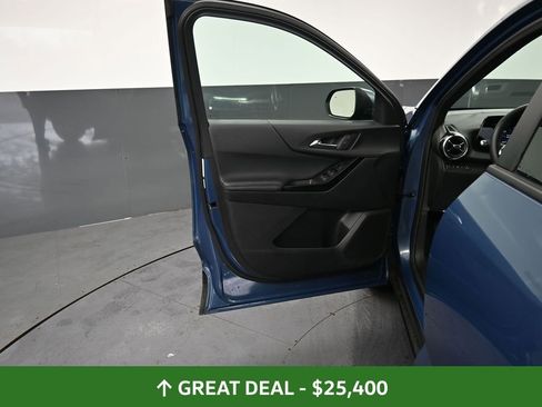 Used 2025 Chevrolet Equinox LT AWD/4WD image 25