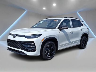 New 2026 Volkswagen Tiguan SE R-Line