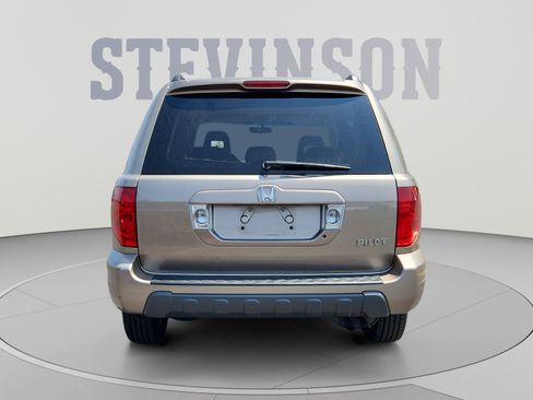 Used 2004 Honda Pilot EX image 4