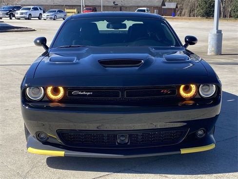 Used 2023 Dodge Challenger R/T Scat Pack w/ Plus Package image 10