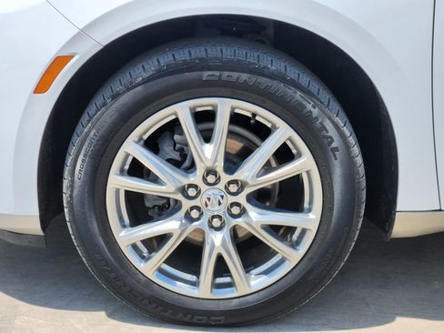 Used 2023 Buick Enclave Essence w/ Experience Buick Package FWD image 11