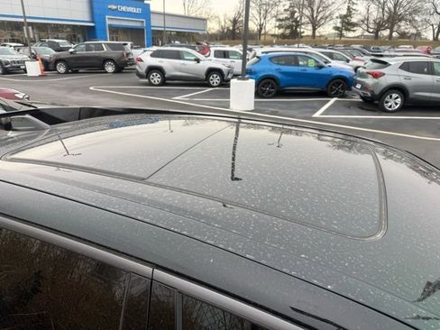 Used 2025 Jeep Wagoneer S Limited image 5