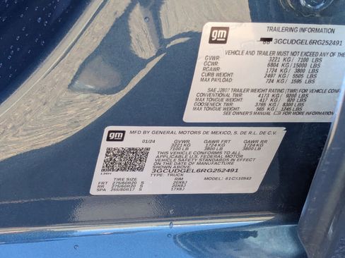 Used 2024 Chevrolet Silverado 1500 LTZ w/ LTZ Premium Package image 10