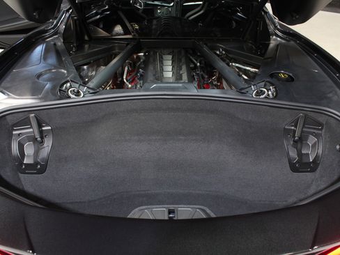 Used 2024 Chevrolet Corvette Stingray Coupe w/ Z51 Performance Package image 36