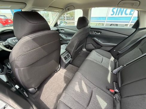 Used 2025 Honda Accord LX image 28
