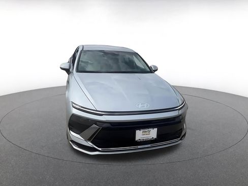 Used 2025 Hyundai Sonata SEL image 3