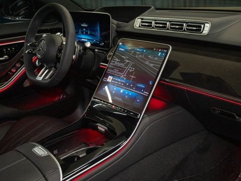 New 2026 Mercedes-Benz S 63 AMG S image 17