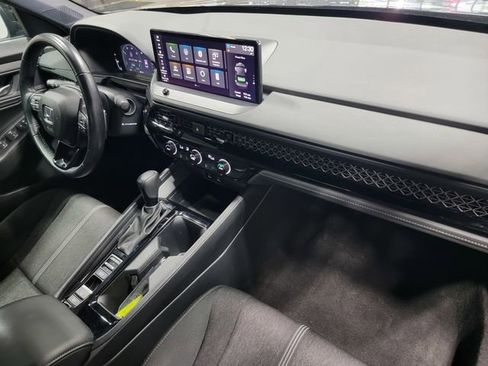 Used 2024 Honda Accord Sport image 17