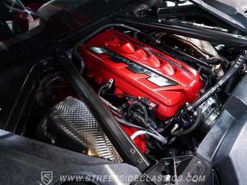 Used 2021 Chevrolet Corvette Stingray Preferred Cpe w/ Z51 Performance Package RWD image 28