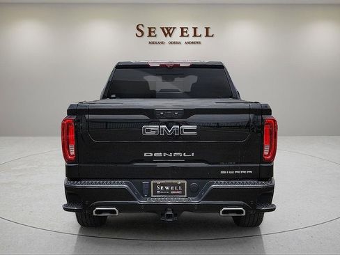 Used 2024 GMC Sierra 1500 Denali Ultimate AWD/4WD image 4