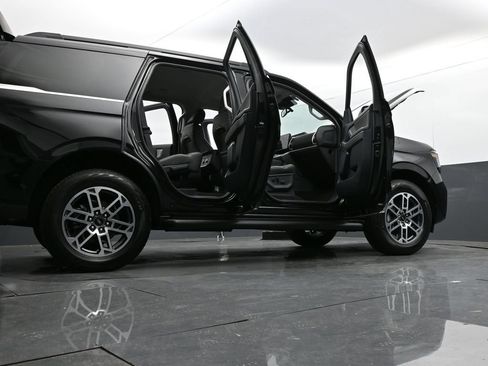 New 2026 Ford Expedition Active AWD/4WD image 40