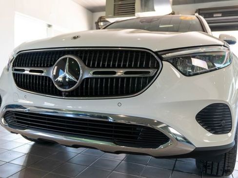 Certified 2023 Mercedes-Benz GLC 300 4MATIC image 11