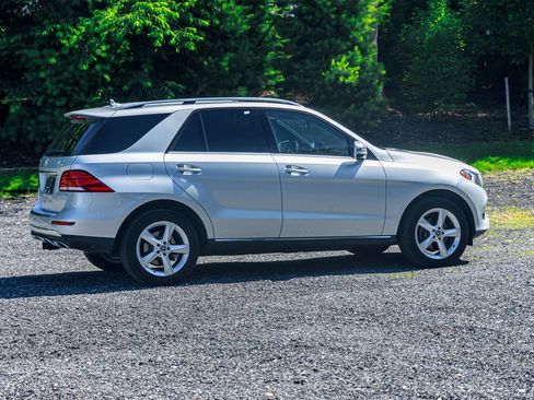 Used 2017 Mercedes-Benz GLE 350 GLE 350 w/ Premium 1 Package image 9