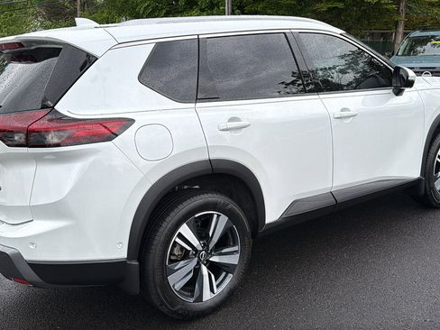 Certified 2024 Nissan Rogue SL AWD/4WD image 26